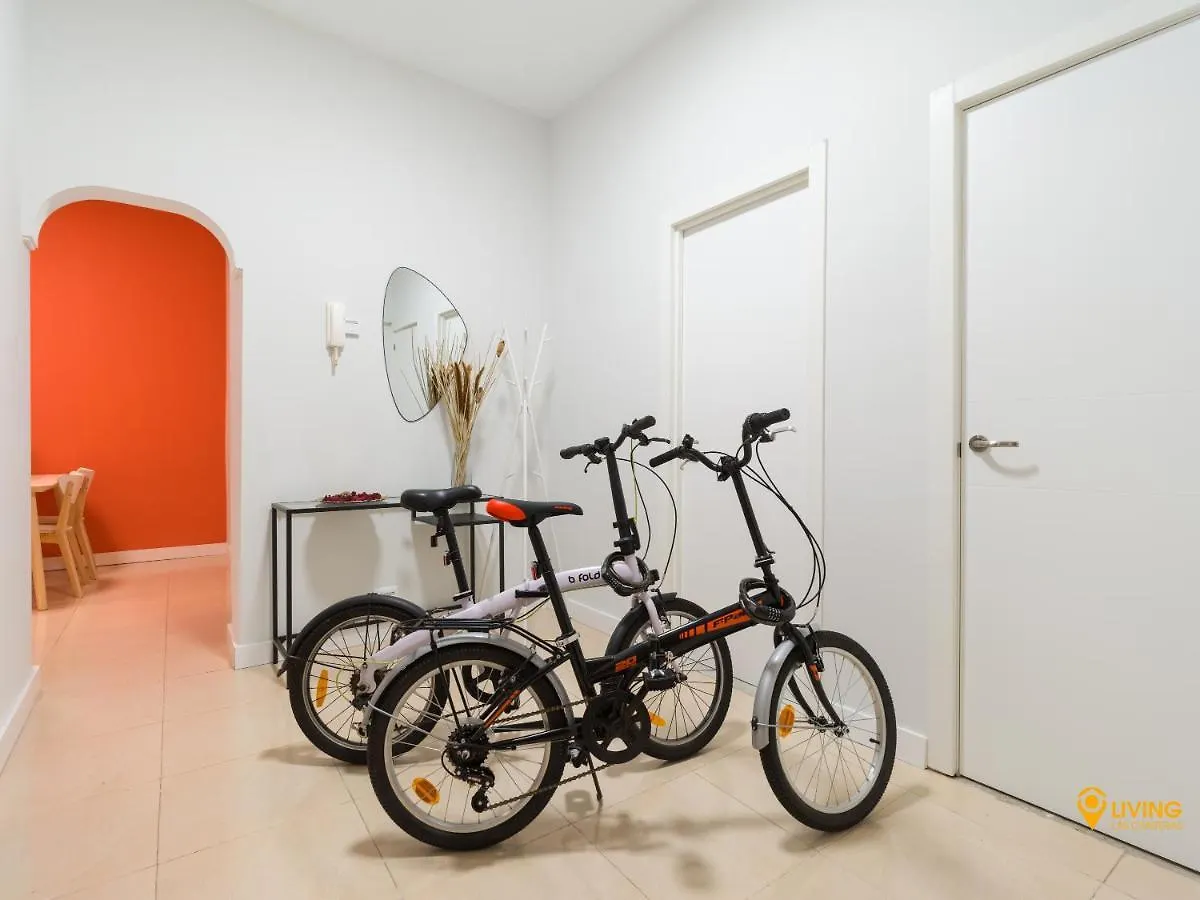 2 Mins From Beach - Workstations - Parking - Bikes Las Palmas de Gran Canaria 0*,  Spain