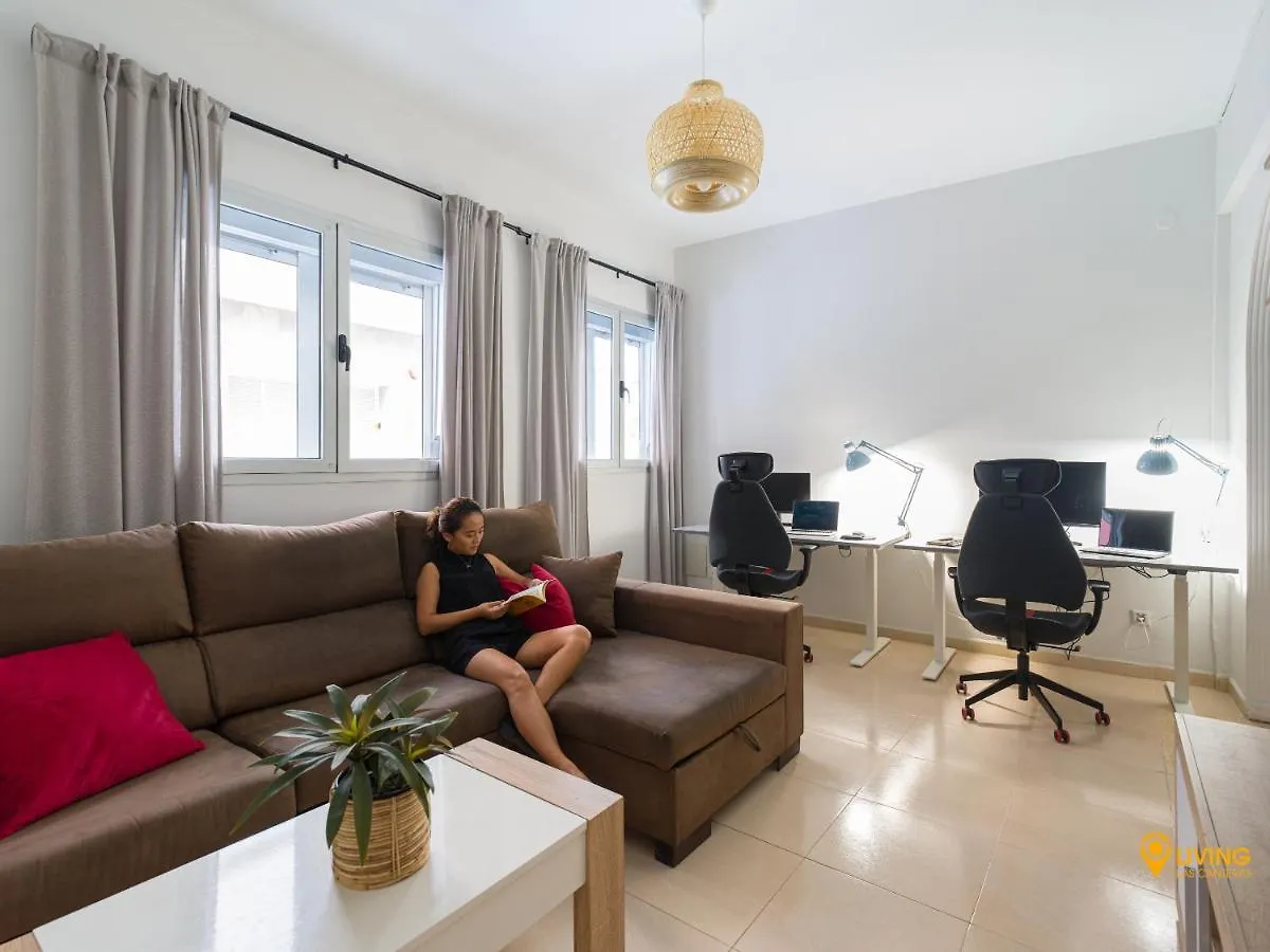 2 Mins From Beach - Workstations - Parking - Bikes Las Palmas de Gran Canaria